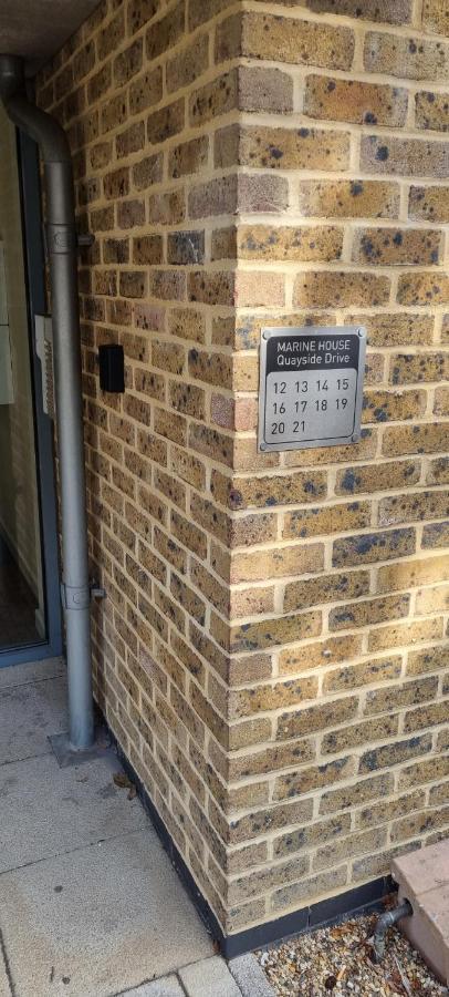360 Serviced Accommodations - Colchester Marine Quay - 1 Double Bedroom Apartment Экстерьер фото
